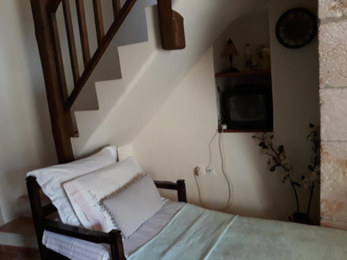 Koutouloufari Cosy Cretan Cottage Limenas Chersonisou Exterior foto